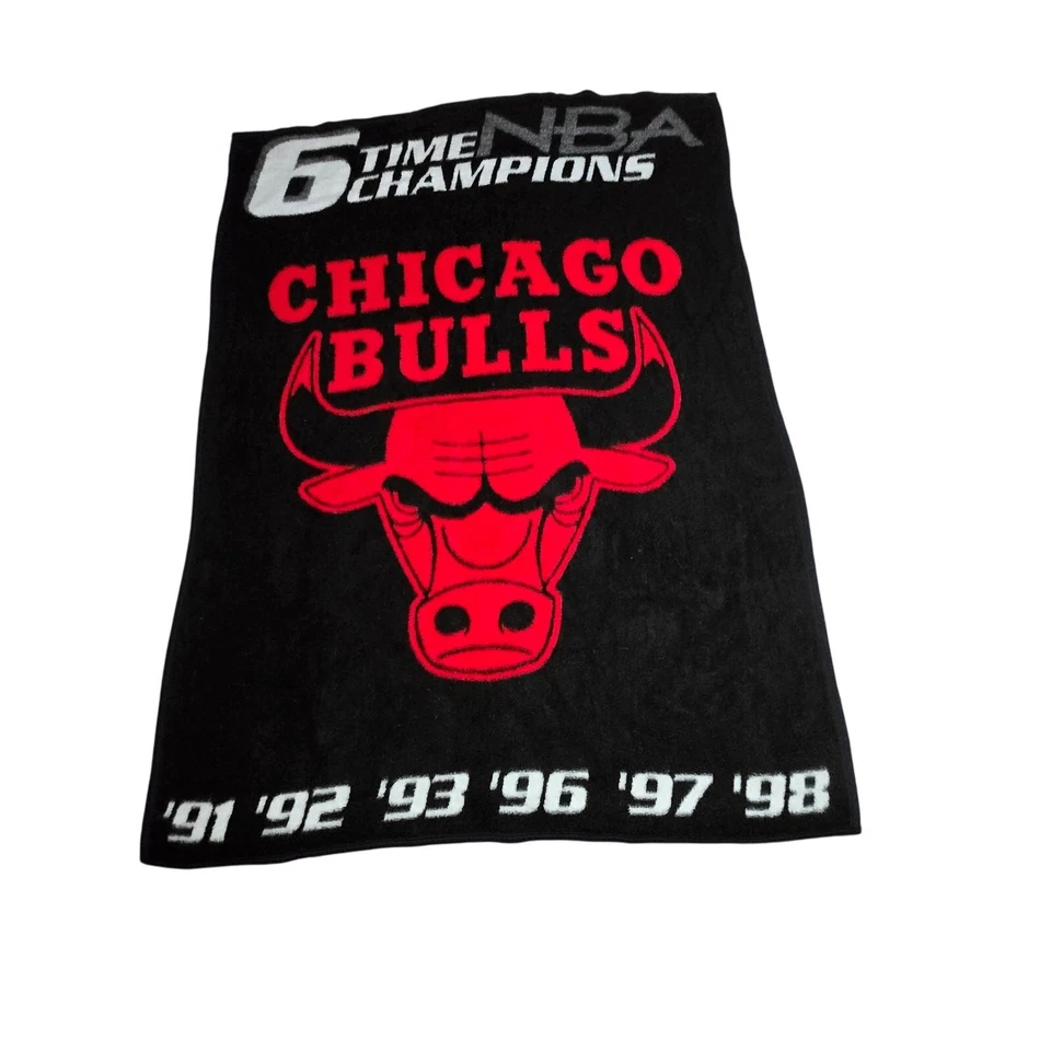 Chicago Bulls Stadium Fleece Throw Blanket NBA 6 Time Champion 55x76 Basketball - Image 2 of 4
