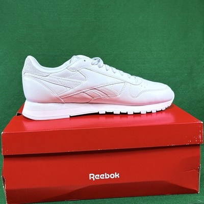 New in box Reebok Classic Leather.     moon/moon/white unisex M9.5   W11