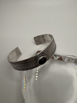 Vintage Sterling Silver Celtic Style Onyx Accent Cuff 2.5  X 15mm