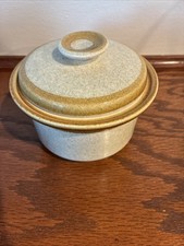 Mikasa STONE MANOR F5800 Sugar Bowl with Lid  1970s Style Stoneware