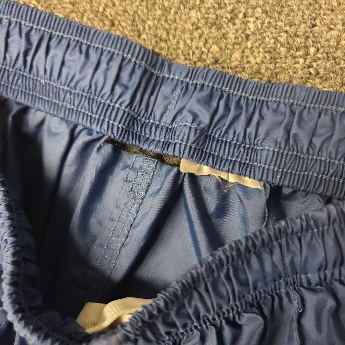 パンツ 90s Nike side full zip tech nylon pants Vintage 90s Nike Full Zip Side Navy Swishy Track Pants Bella