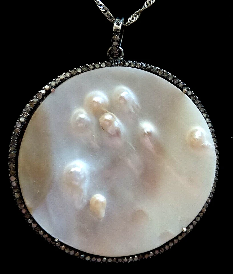 COLGANTE DE PERLAS BLISTER VINTAGE CON PEQUEÑAS PIEDRAS DIMONDS ALREDEDOR COLGANTE CADENA 22" Foto 2 de 4