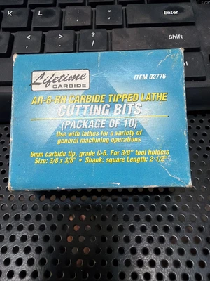 Box Of 10 AR-8-RH Carbide Tipped Lathe Cutting Bits 02776 - Image 1 of 3