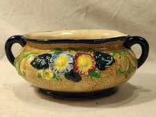 Antique Maruhon Ware Serving Bowl Japan Flowers Relief Handles 1920s 6"x4.5"