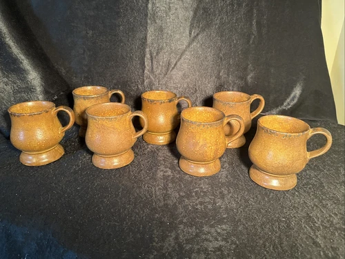 Vtg 4" McCoy Pottery Footed Mug-Curved-Variegated Brown-Dark Patterned Top Band