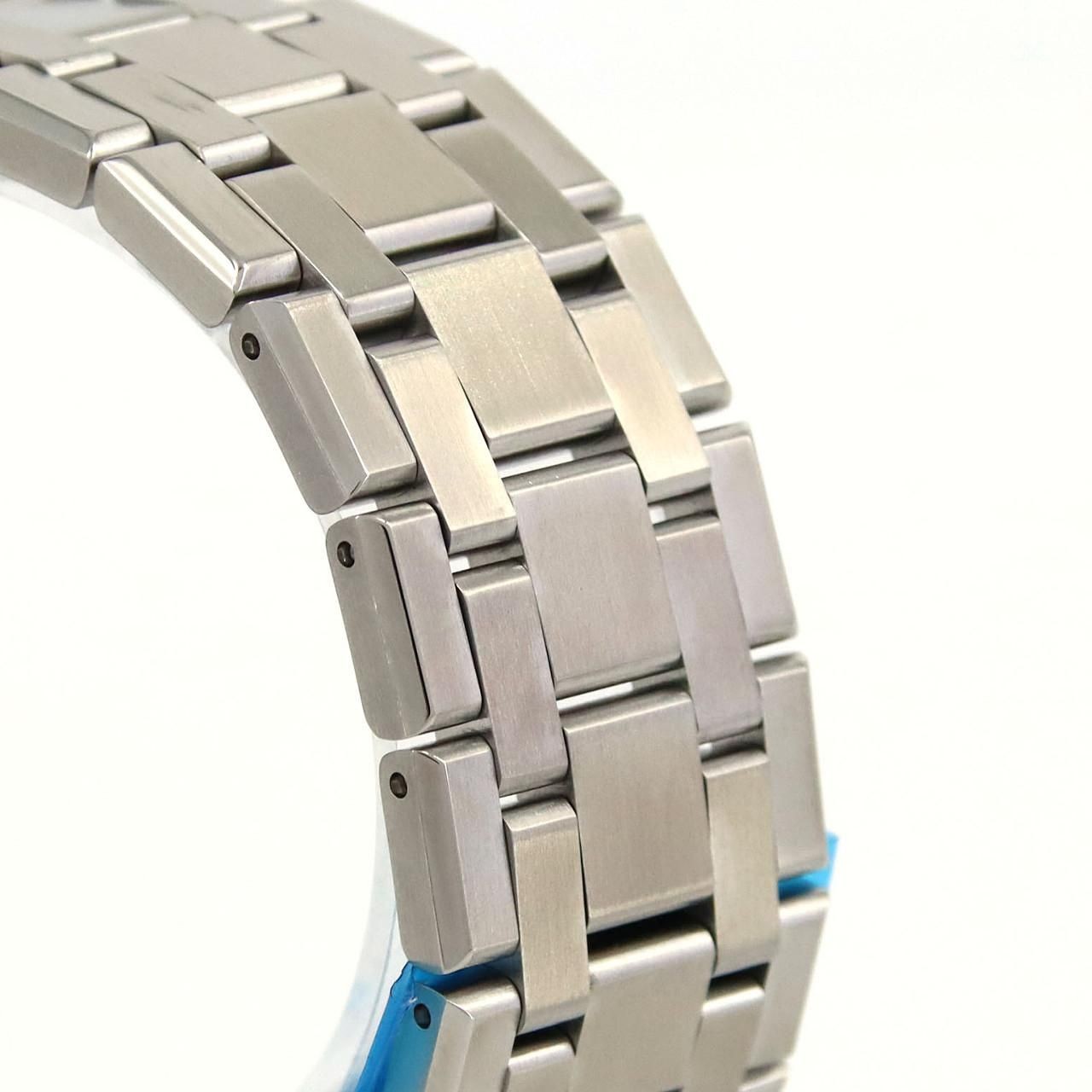 Maurice Lacroix Icon Venturer 8P AI6057-SSL72-150-1 SS Automatic 38mm image 4