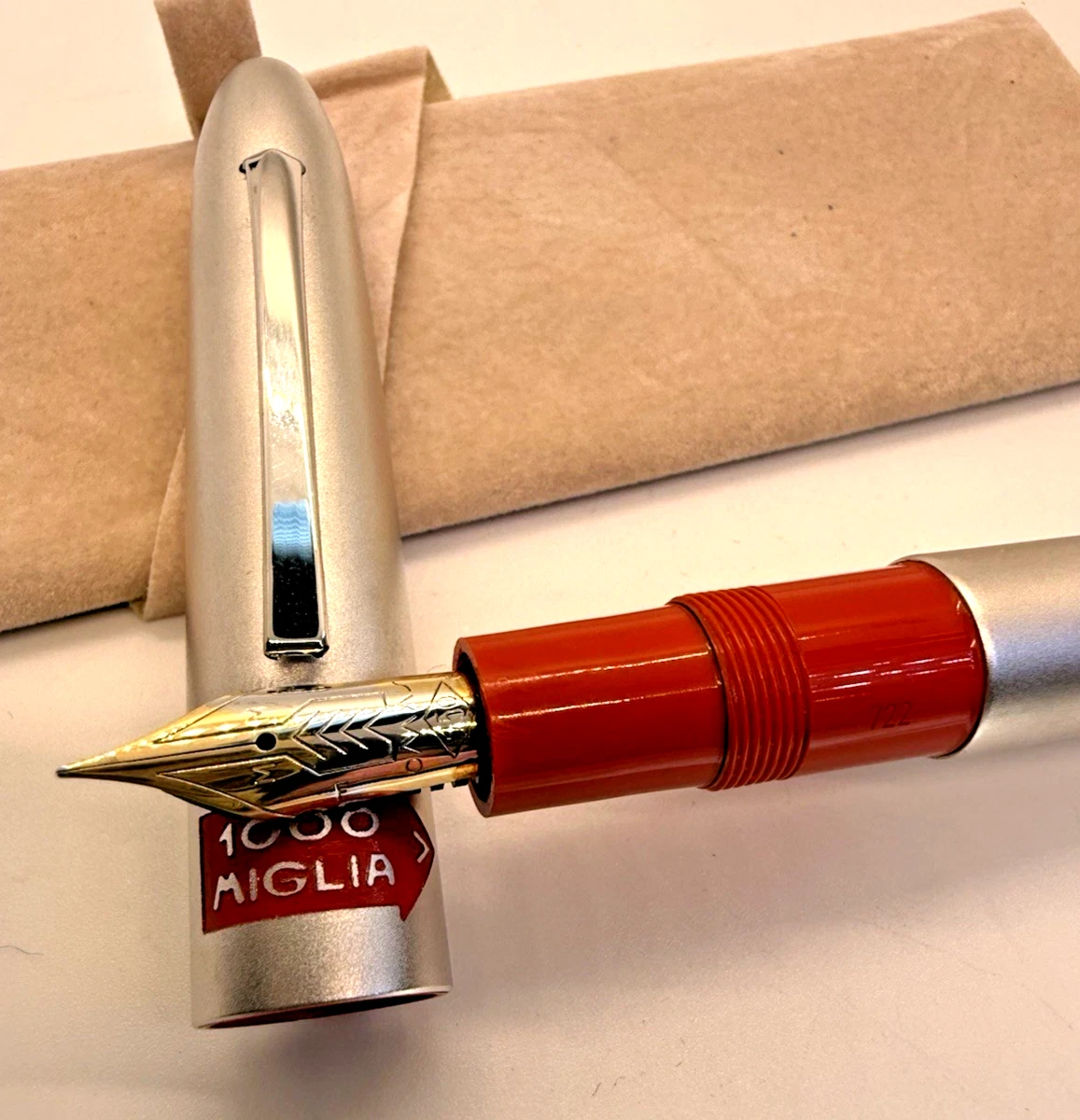 OMAS 360 Collection Red 万年筆M/18K Omas 360 Fountain Pen - 75th Anniversary SE, Red, 18K Medium Nib
