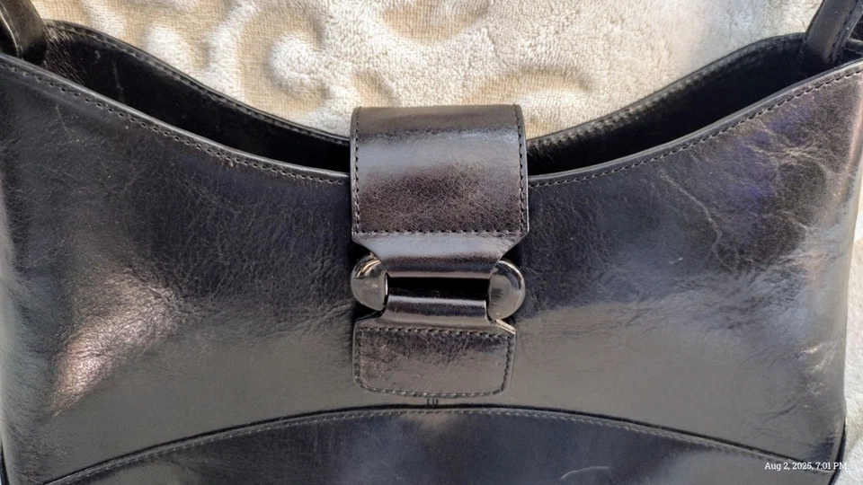 BOLSO DE MANO HOBO DE HOMBRO DE CUERO NEGRO TUSK EXCELENTE ESTADO Foto 3 de 4