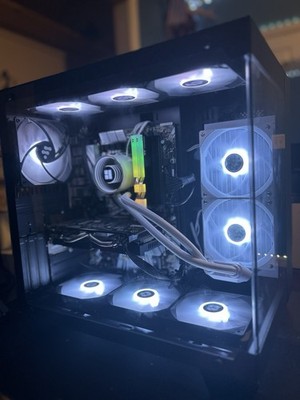 gaming pc with AIO GTX 950 Intel Core i7, 16 GBs ddr4 ram, 1 Tb storage 9 rgbfan