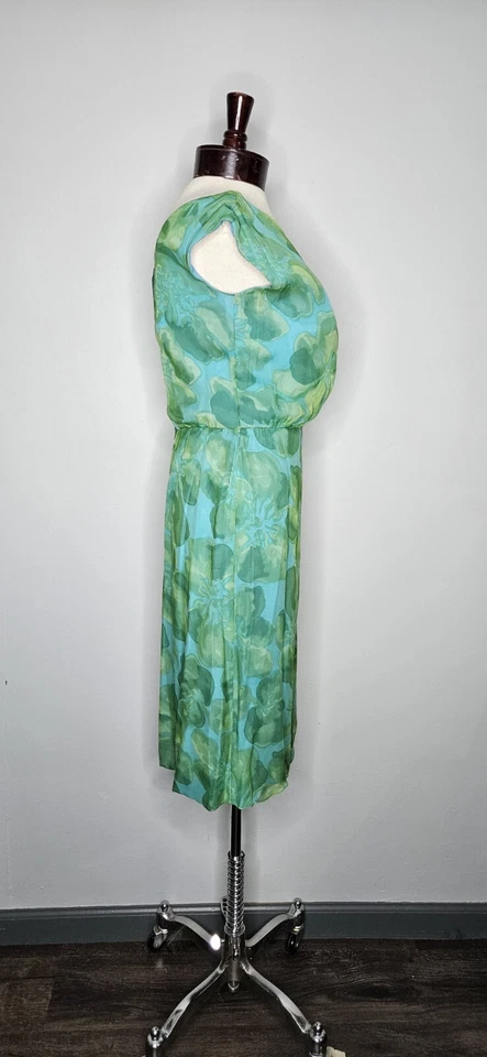 Vintage 1950s 1960s Lee Claire New York Green And Blue Floral Chiffon Dress  - Image 3 of 4