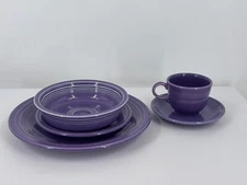 Vintage Homer Laughlin Fiestaware Dinnerware Set-5 Piece Set-LILAC