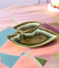 California Mid Century Pottery Santa Anita Ware R-12 Green Leaf Serving Dish Gay