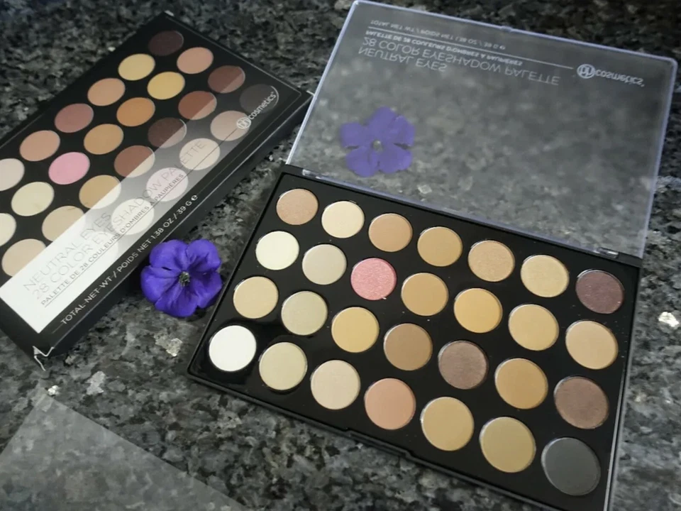 bh cosmetics neutral eyes 28 color eyeshadow palette new in box full size  - Image 2 of 2