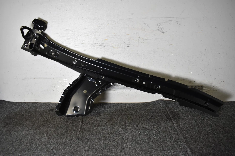 2016-2022 宝马 740i 内面板 (41-21-7-413-115) — 第 4/4 张图片