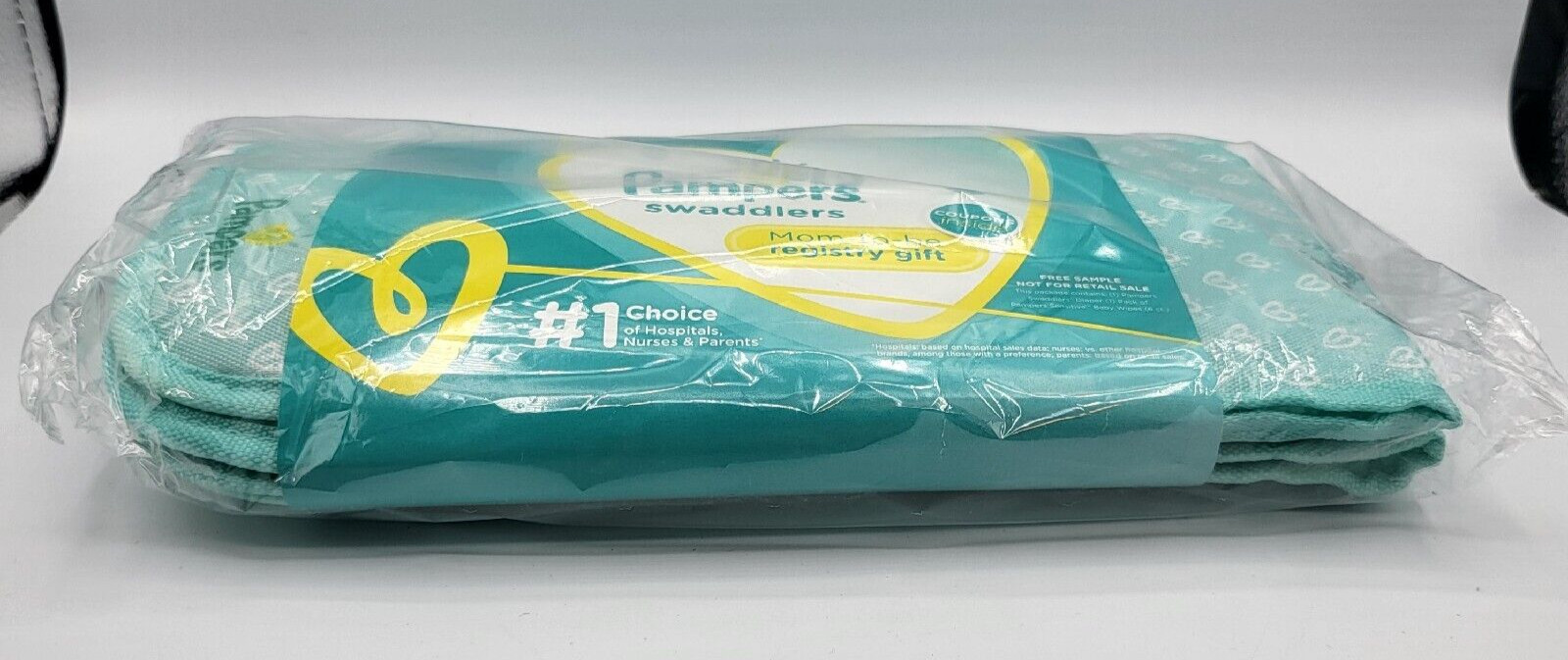 Pampers New Mom-to-be Registry Gift Tote Compact Changing Pad for Diaper Bag NEW