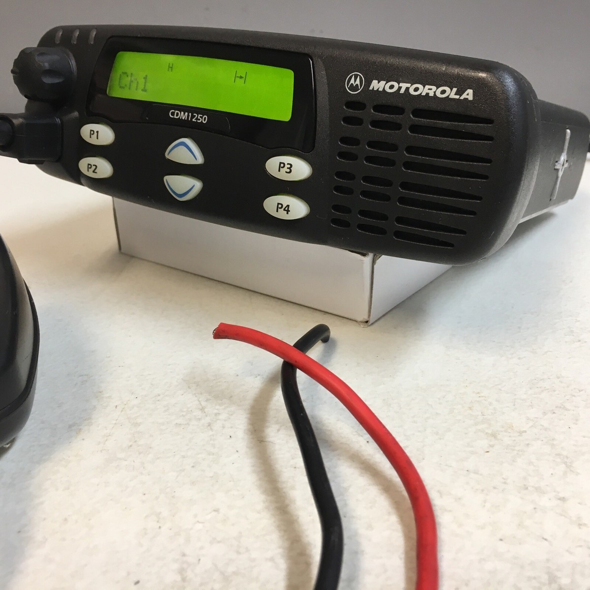 Motorola CDM1250 mobil toveis radio - Norsk