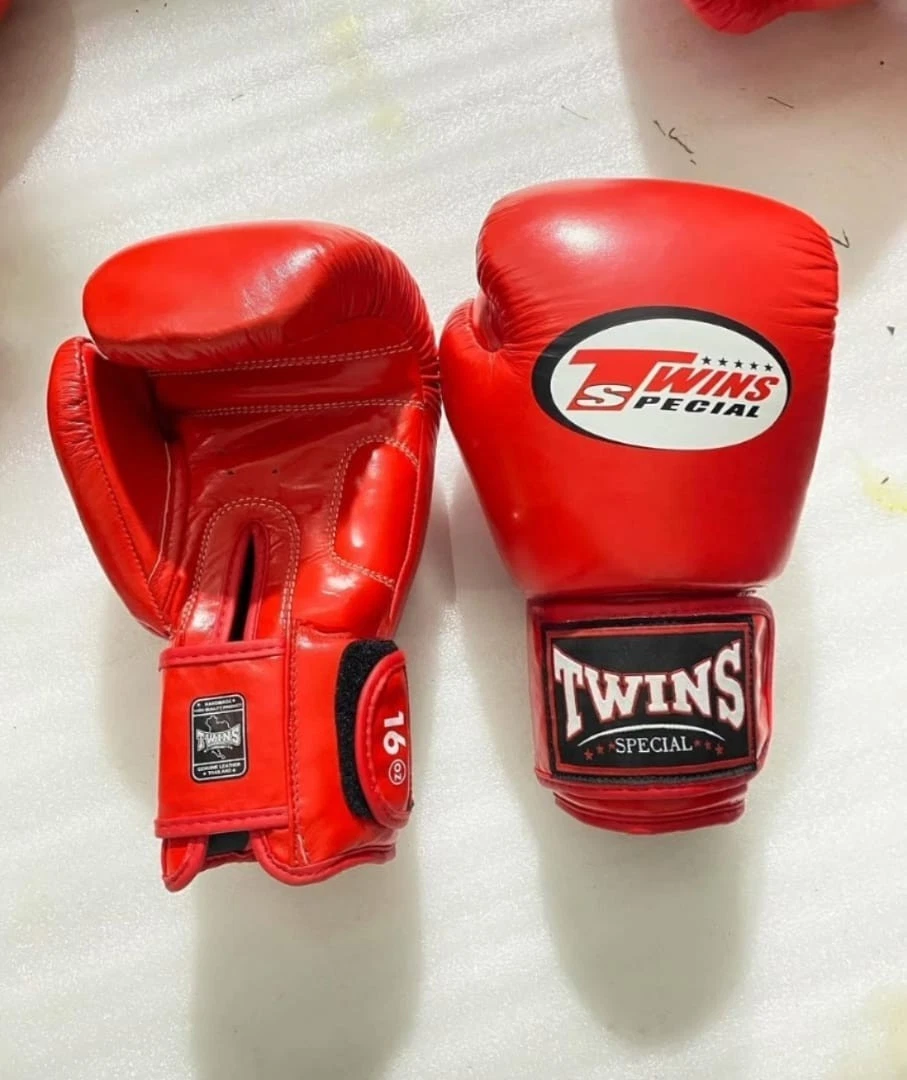 Twins Black Adult Unisex Boxing Gloves for sale | eBay
