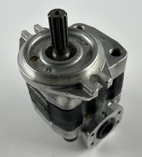 Hyster 8822400 Hydraulic Gear Pump Made in Japan