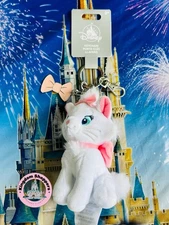 Disney Parks Bag Charm Flair Keychain New Plush Aristocats Marie New