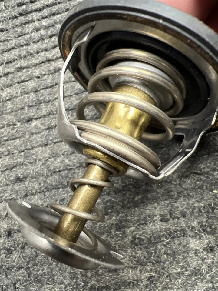 Termostato líquido de arrefecimento do motor tipo OE 33808 - Imagem 3 de 4