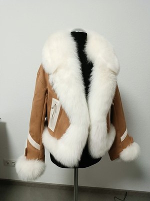 Fuchspelz mit Gänsedaunen. Kurzjacke mit Fuchspelzkragen Gr. 34/36