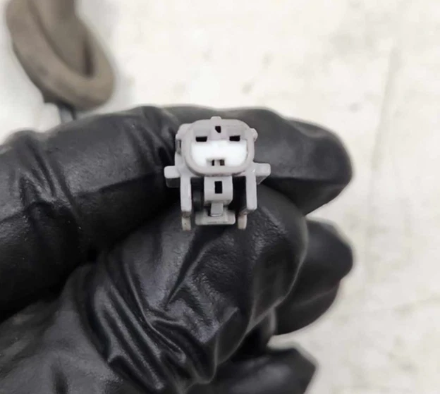 2016 Subaru WRX Driver Side Rear ABS Wheel Speed Sensor OEM P/N 27540VA030 - Image 2 of 4