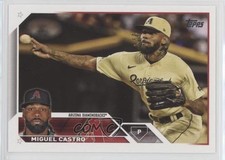 2023 Topps Update Miguel Castro #US284 w7v