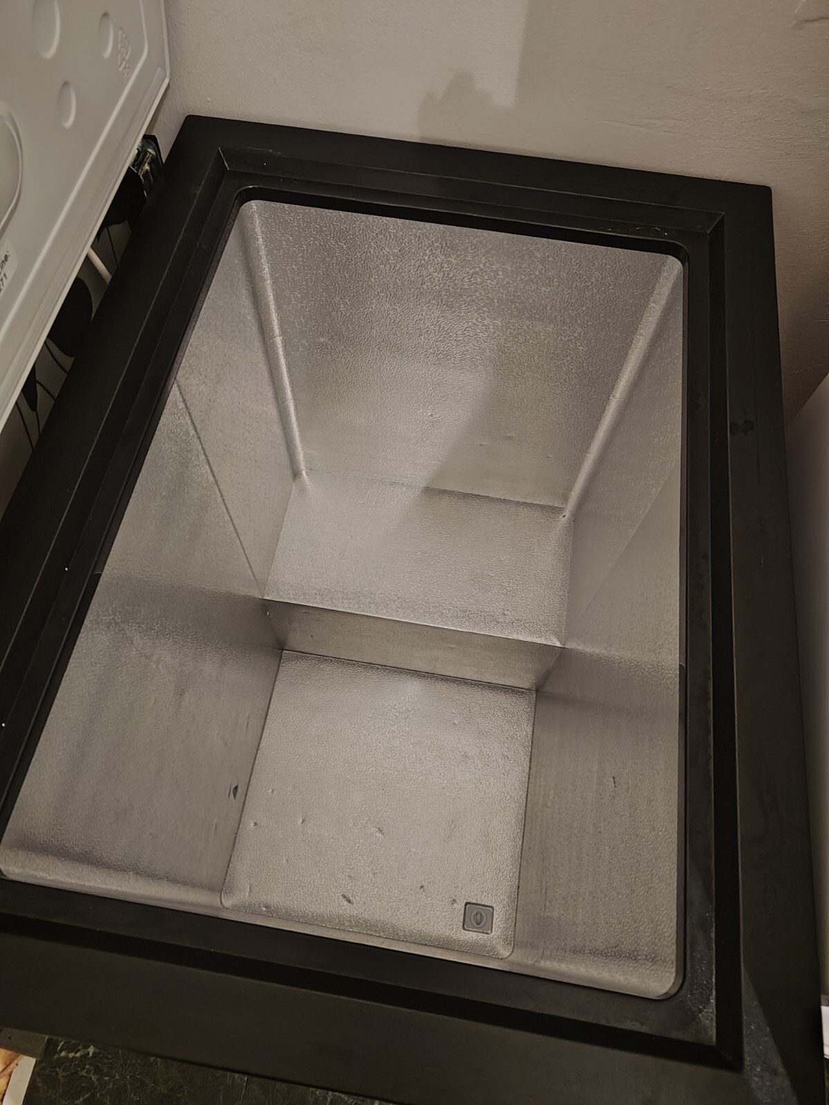 Bush BCFB142L Chest Freezer 142L Black eBay