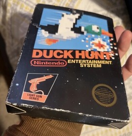 Nintendo NES 1985 Duck Hunt Matte Sticker Seal 1st Run Test Market CIB RARE!