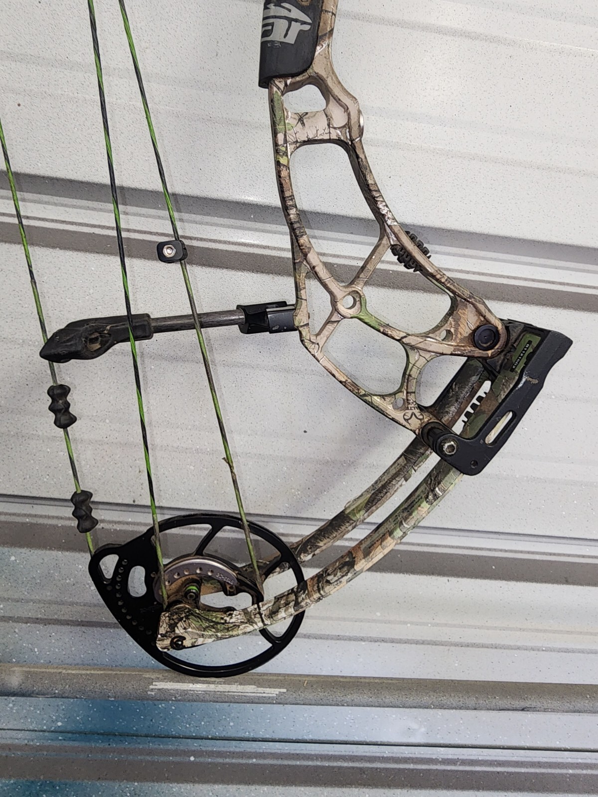 Bear Escape Compound Bow Right Hand eBay