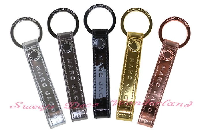 Marc jacobs best sale keyring