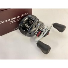 Carrete de baitcasting derecho Shimano 24 Scorpion MD 200XG