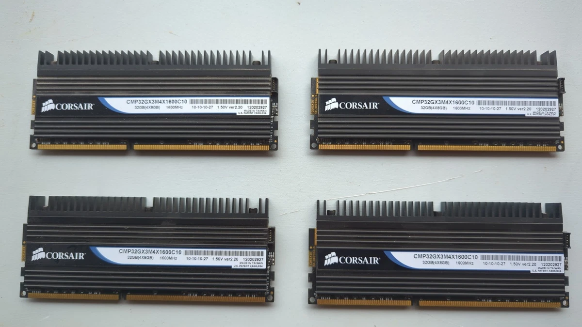 Corsair ValueSelect DDR3 8GB×4枚セット32GB Corsair Vengeance LPX 32GB (4 x 8GB) DDR4 DRAM 2666MHz (PC4-21300