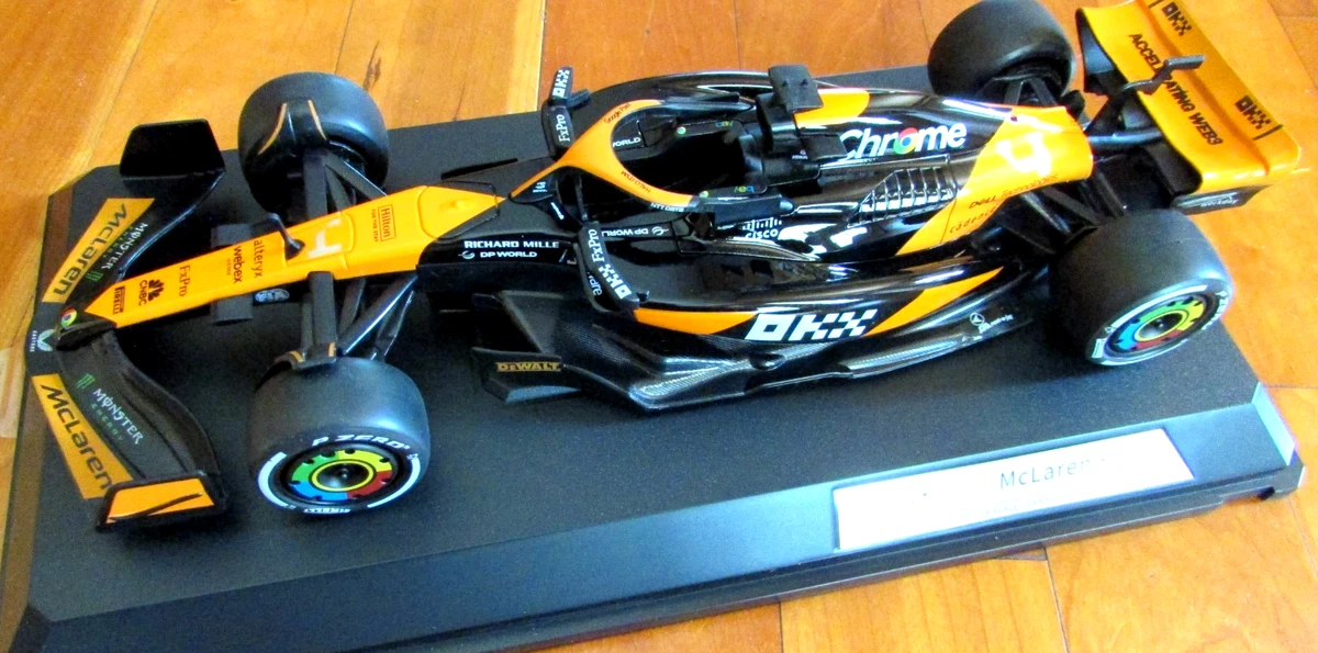 Minichamps 1:43 - 1 - Coche de carreras a escala - McLaren F1 Team