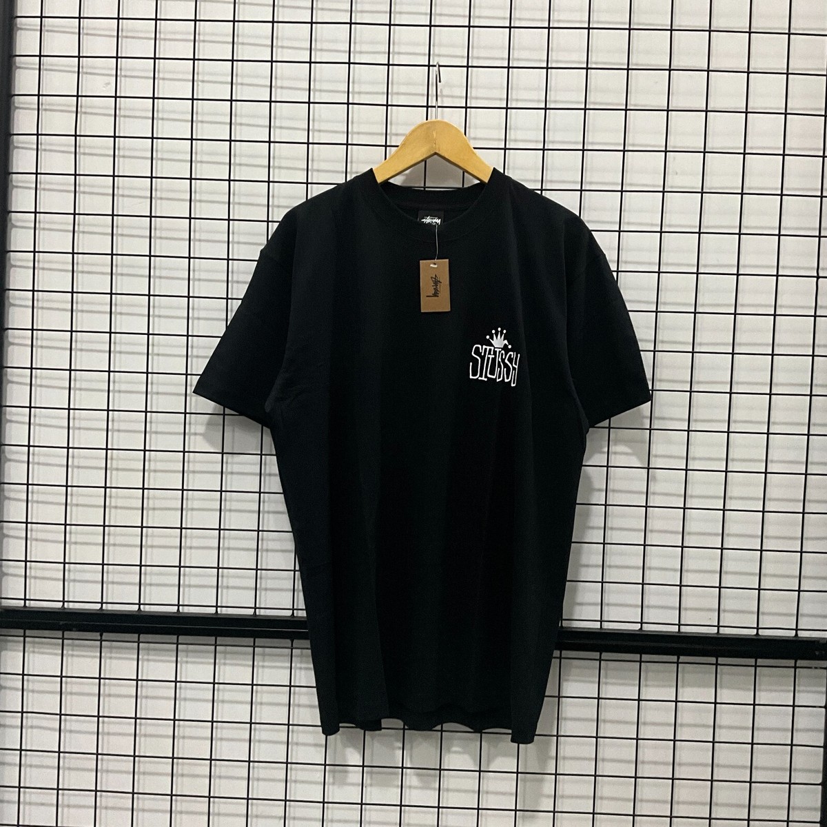 BRAND NEW STUSSY CROWN INTERNATIONAL PIGMENT DYED TEE IN
