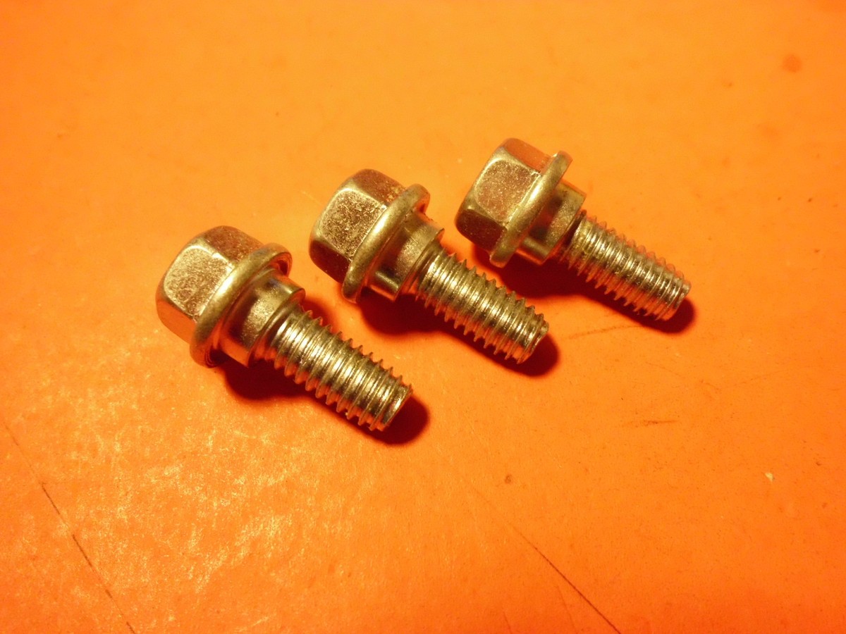 NEW HUSQVARNA / CRAFTSMAN SEAT PIVOT SHOULDER BOLT 139888 OEM 3