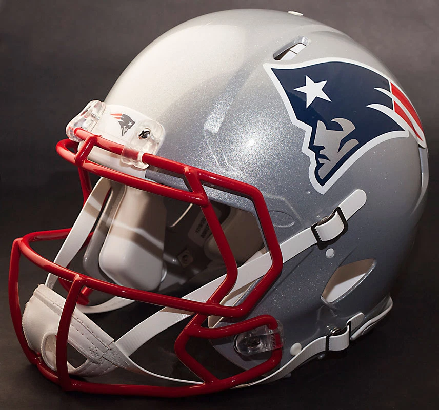 Máscara facial capacete de futebol New England Patriots Riddell Speed (Odell Beckham Jr.) - Imagem 3 de 4