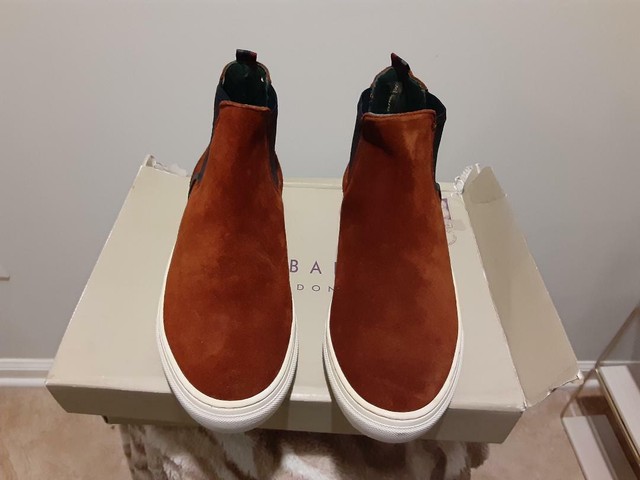 ted baker chelsea boots sale