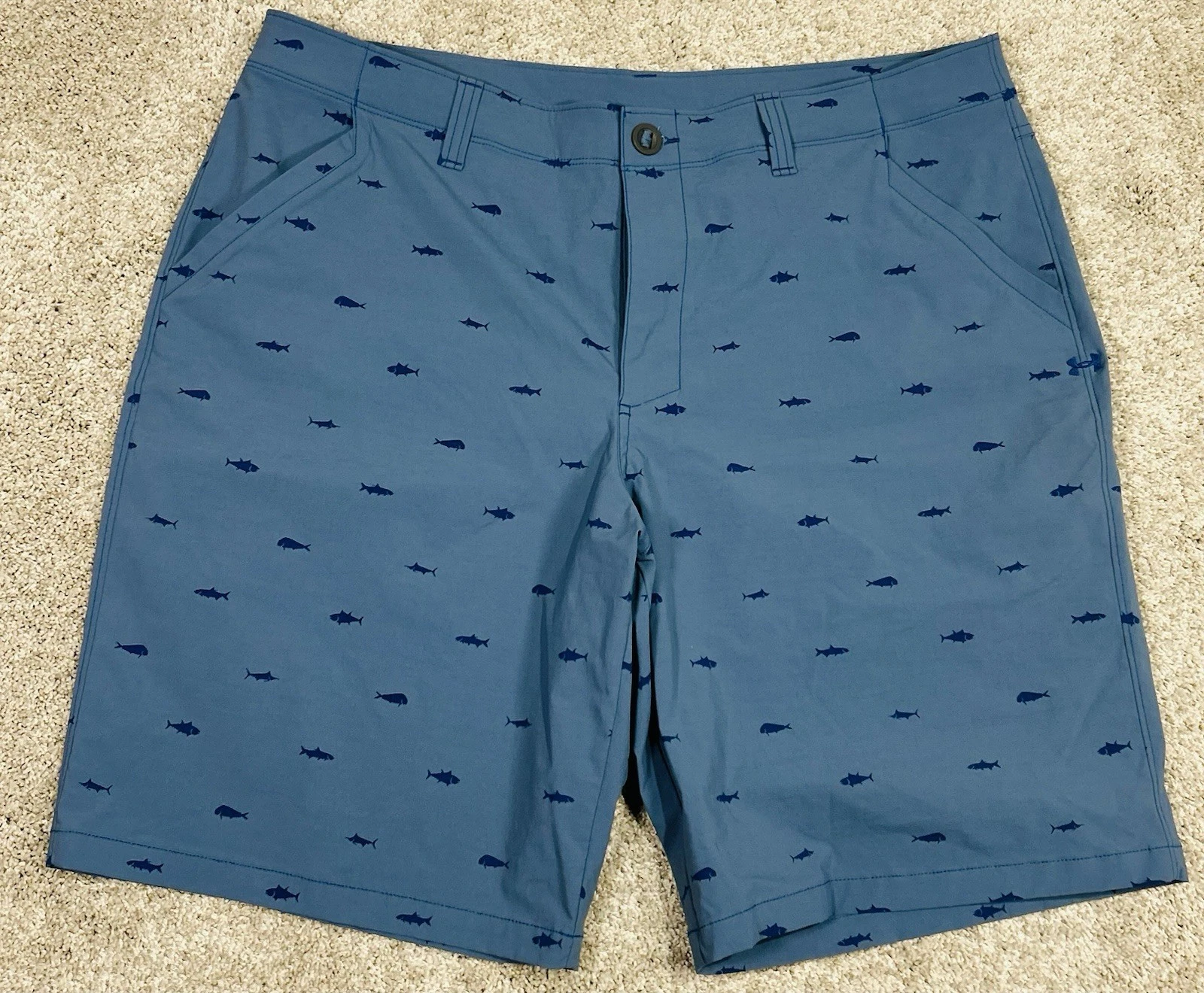 Under Armour Men’s 38 Blue Hybrid Fish AOP Board Shorts Performance Golf Beach
Opens in a new window