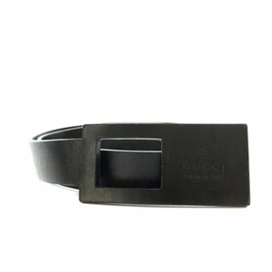 Gucci Ceinture Oeillet Cuir Noir 70 28 037 1524 1430 YT Occasion 490ef4806c316c339fa