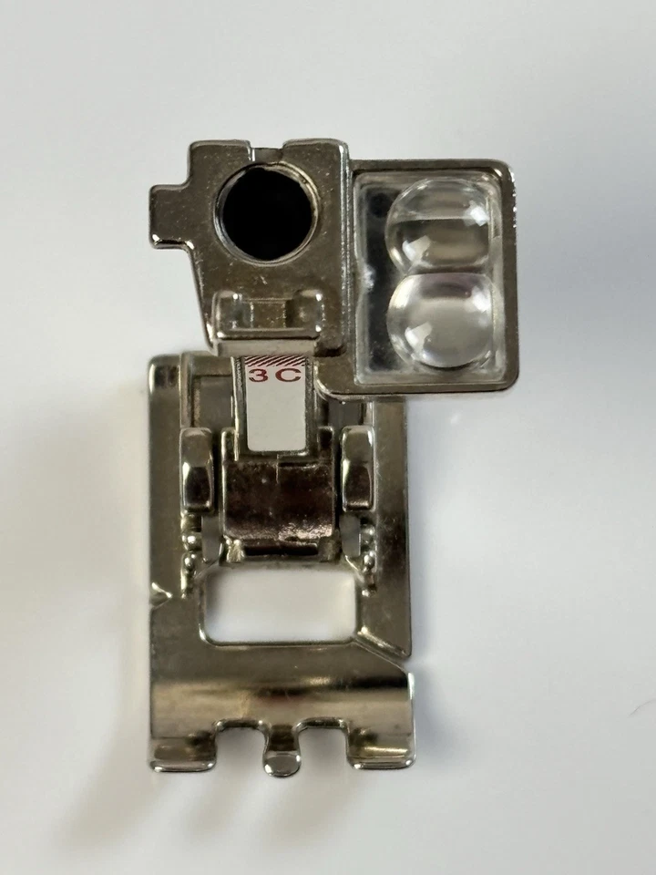Genuine Bernina #3C Manual Buttonhole Presser Foot – 9mm – New Style - Image 2 of 4