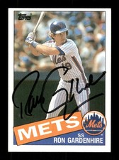 1985 Topps #144 Ron Gardenhire signed autograph black sharpie, well centered BXC
