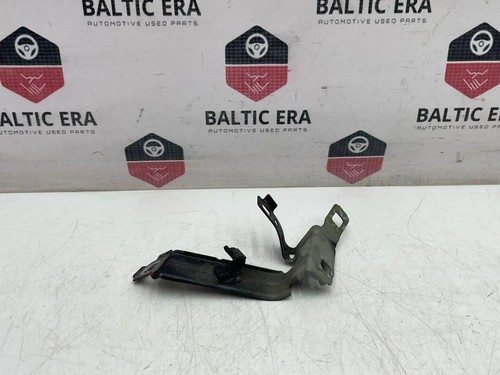 BMW 1 F20 Kotflügelhalter vorne rechts 1.60 Diesel 2012 31519897