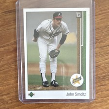 Upper Deck 1989 Star Rookie John Smoltz #17 Braves Baseball Card  NEAR MINT 