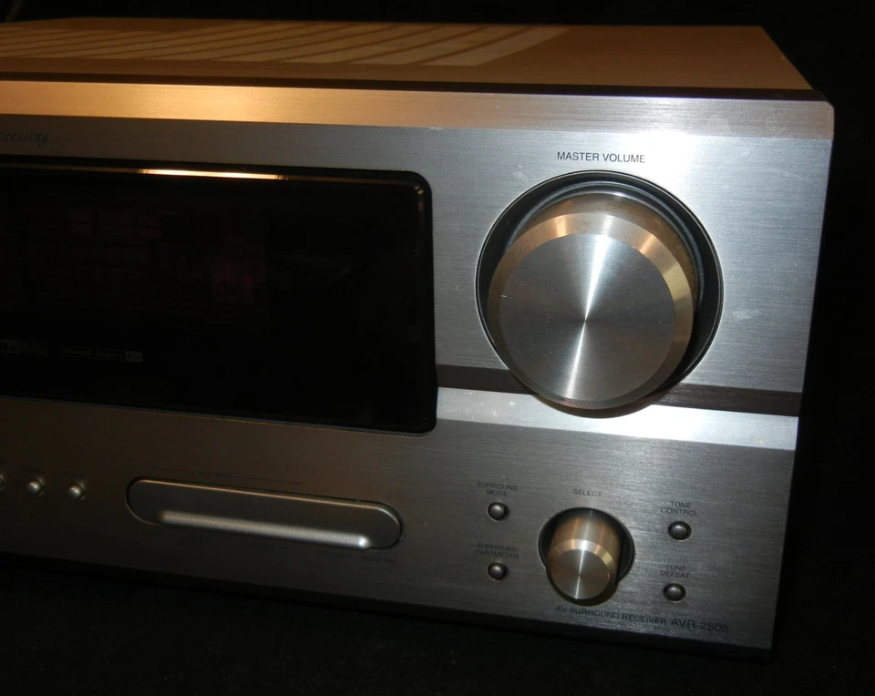 Denon AVR 2805 7.1 Surround Sound Home Theater Receiver Silver w Power Cord - Image 4 of 4