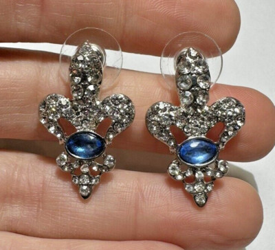Vintage Silver tone Shiny Fleur de Lis Blue Sapphire Rhinestones Stud Earrings