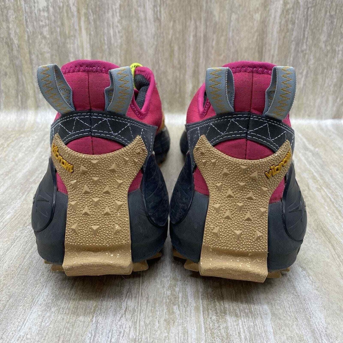 Reebok Flintstones And The Jetsons Zig Kinetica II EDGE Size 8 Reebok Classics x Flintstones Jetsons Zig Kinetica II Edge  main image 2