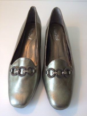 van dal shoes e fitting