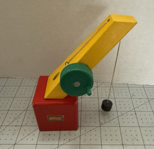 Vintage BRIO Swivel Crane Magnetic Made in Sweden 1985 AS SHOWN