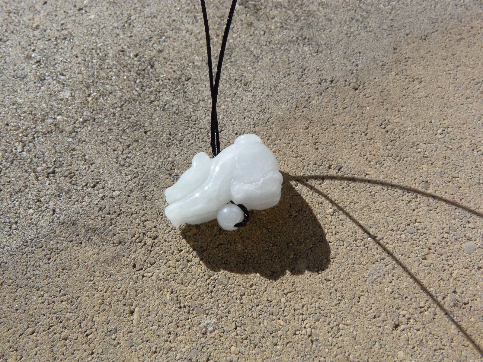 Rat en jade blanc véritable : collier zodiac chinois ajustable en jadéite naturelle